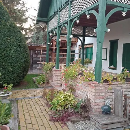 Veranda Vendeghaz *