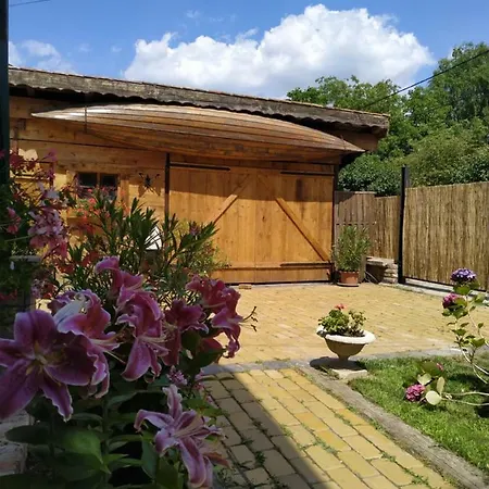 Holiday home Veranda Vendeghaz Veroce