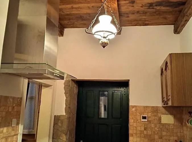 Veranda Vendeghaz Holiday home Veroce