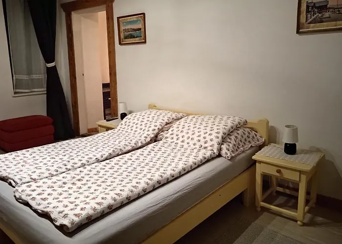 Veranda Vendeghaz Holiday home Veroce